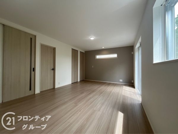 生駒市鹿ノ台南２丁目　新築一戸建