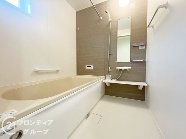 生駒市鹿ノ台南２丁目　新築一戸建