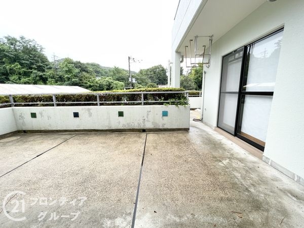 ローレルコートエスタ萩の台　5号棟　中古マンション