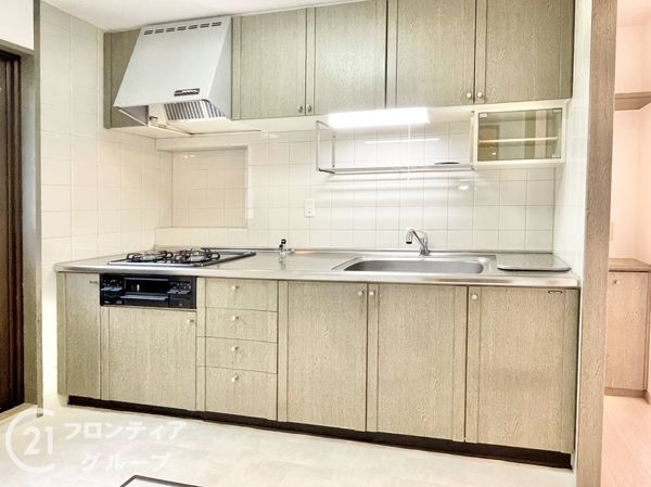 ローレルコートエスタ萩の台　5号棟　中古マンション