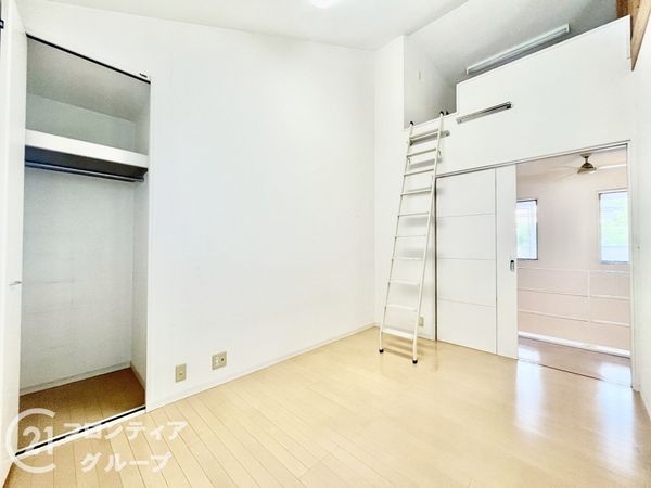 生駒市東菜畑２丁目の中古一戸建て