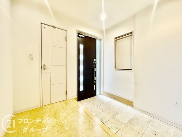 生駒市東菜畑２丁目の中古一戸建て