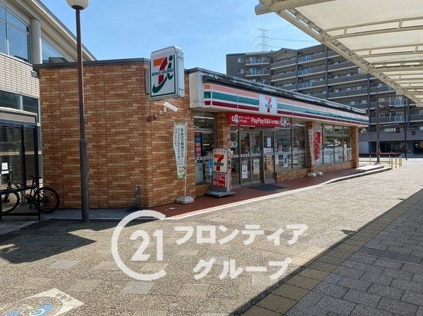 生駒市あすか野南３丁目の中古一戸建て(セブンイレブン生駒白庭台駅前店)