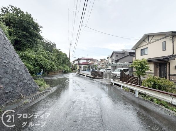 生駒市あすか野南３丁目の中古一戸建て