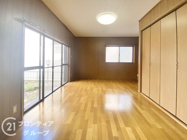 生駒市壱分町の中古一戸建て