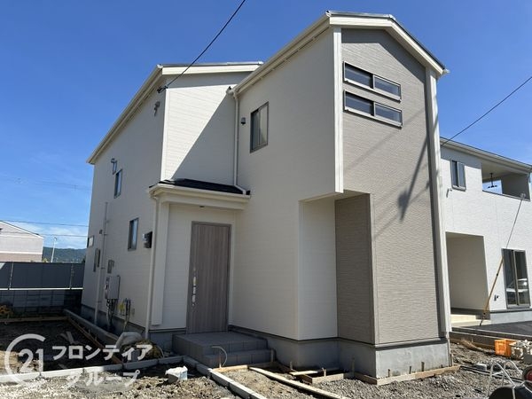 奈良市杏町　新築一戸建て　４号棟