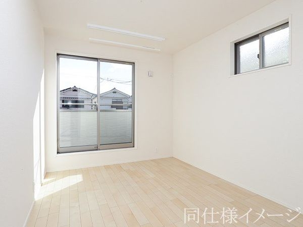 奈良市杏町　新築一戸建て　２号棟