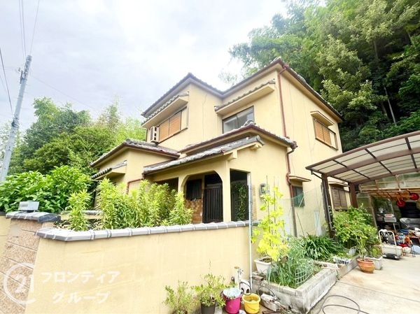生駒市萩の台の中古一戸建て