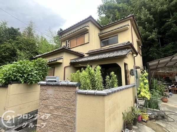生駒市萩の台の中古一戸建て