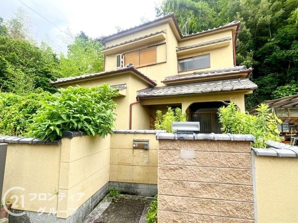 生駒市萩の台の中古一戸建て