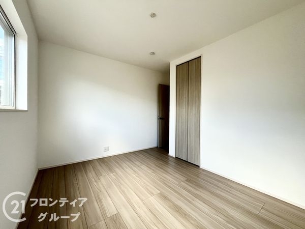 奈良市千代ヶ丘１丁目　新築一戸建て　１号棟