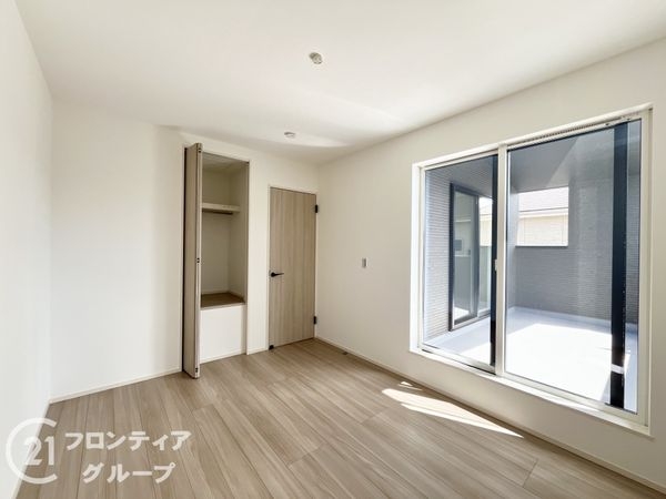 奈良市千代ヶ丘１丁目　新築一戸建て　１号棟