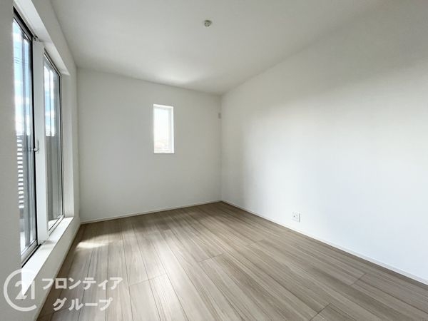 奈良市千代ヶ丘１丁目　新築一戸建て　１号棟