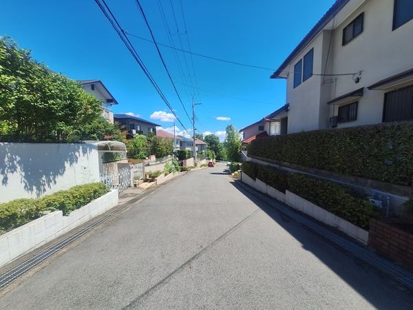 北葛城郡王寺町明神４丁目の中古一戸建て