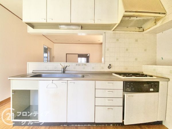 大和高田市蔵之宮町　中古一戸建て