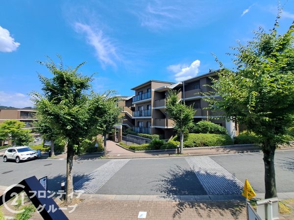セントポリア生駒B棟　中古マンション
