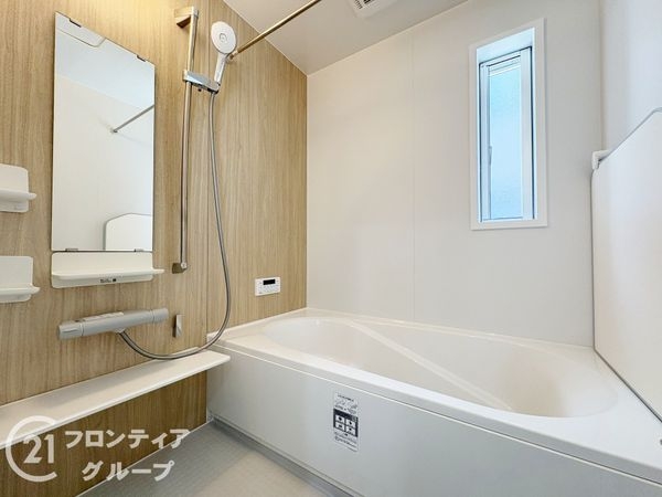 天理市三島町　新築一戸建て　2号棟