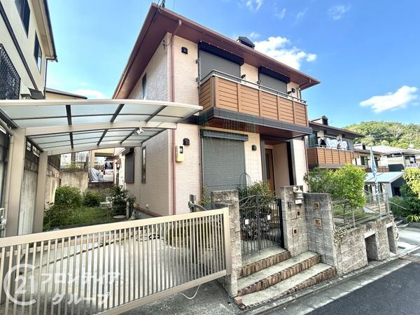 生駒郡平群町大字西向の中古一戸建て