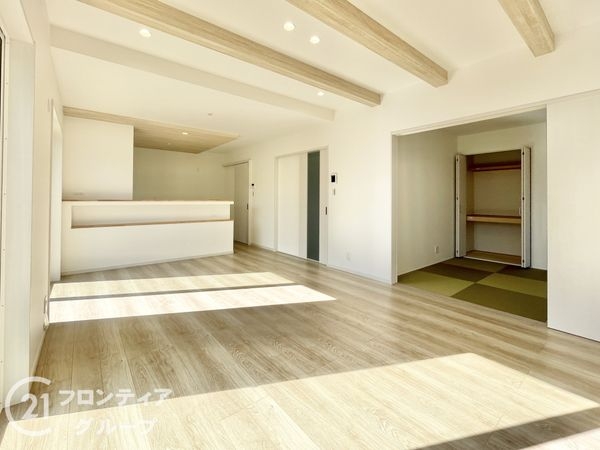 北葛城郡河合町高塚台２丁目　新築一戸建て