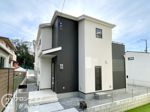 奈良市赤膚町　新築一戸建て　１号棟