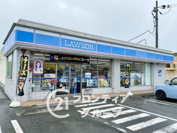 木津川市山城町平尾東黒部　新築一戸建て　第２期　３号棟(ローソン山城椿井店)