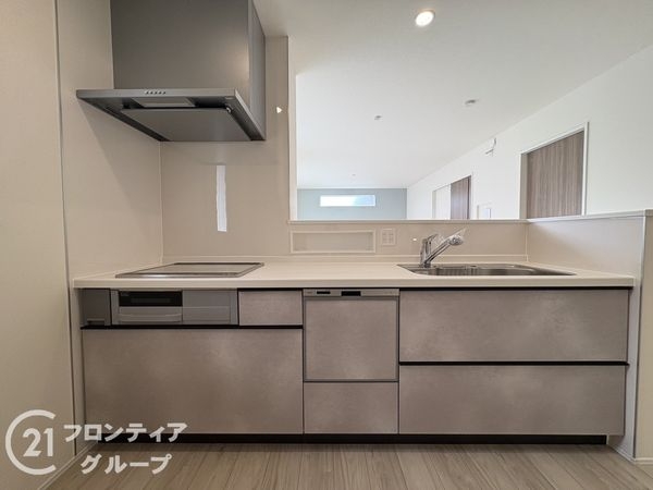 木津川市山城町平尾東黒部　新築一戸建て　第２期　３号棟