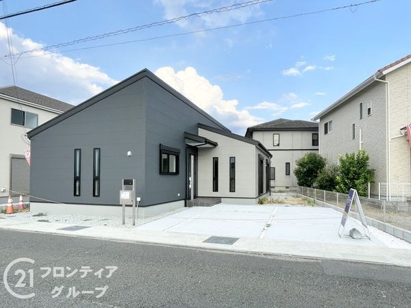葛城市笛堂　新築一戸建て　３期　２号棟