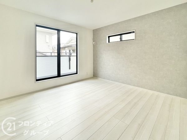御所市栄町　新築一戸建て　２号棟