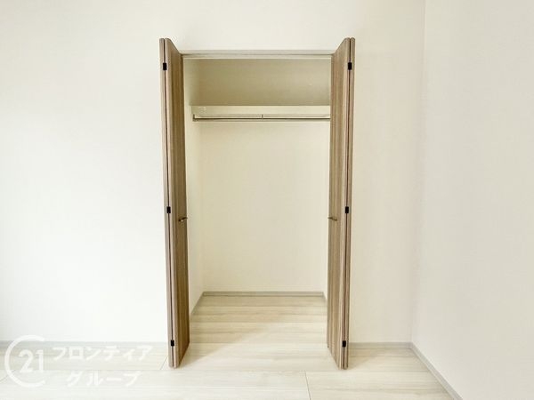 御所市栄町　新築一戸建て　２号棟