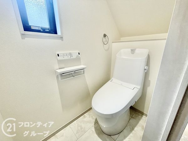御所市栄町　新築一戸建て　２号棟