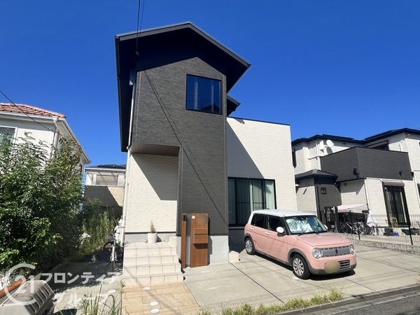 木津川市梅美台５丁目の中古一戸建て