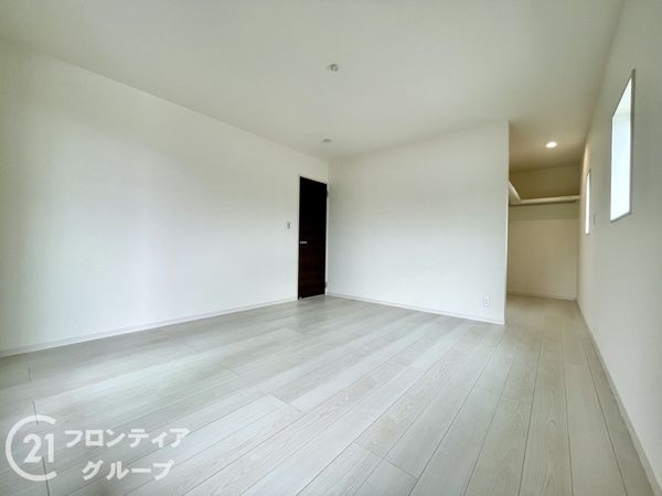 桜井市大字東新堂　新築一戸建て　4期　2号棟