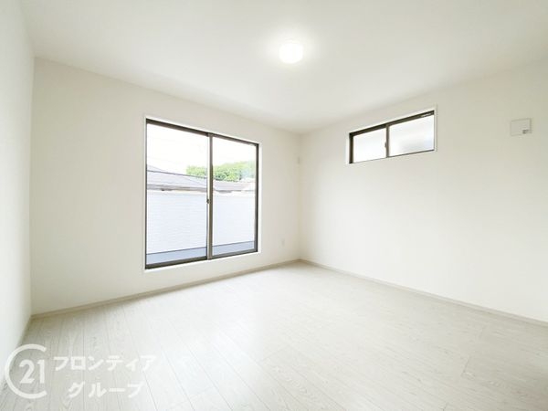 京田辺市興戸南鉾立　新築一戸建て　１号棟
