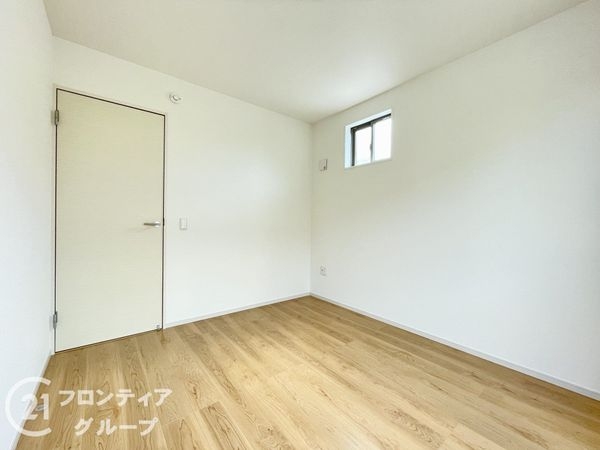 京田辺市河原神谷　新築一戸建て　１期　４号地