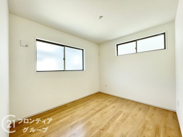 京田辺市河原神谷　新築一戸建て　１期　４号地