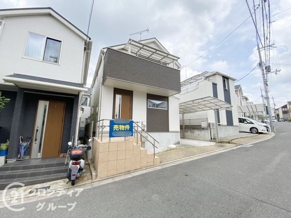 京田辺市薪堀切谷の中古一戸建て