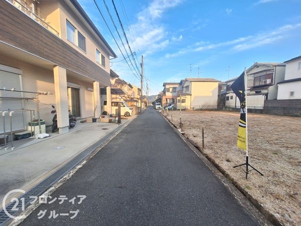 京田辺市草内五ノ坪の土地