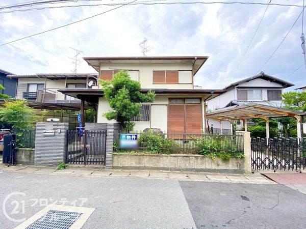 京田辺市薪桑ノ木の中古一戸建て