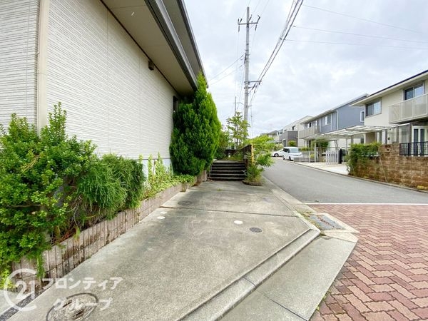 京田辺市同志社山手１丁目の中古一戸建て