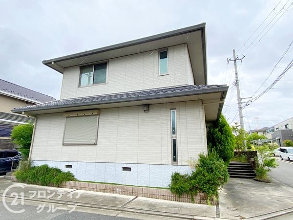京田辺市同志社山手１丁目の中古一戸建て
