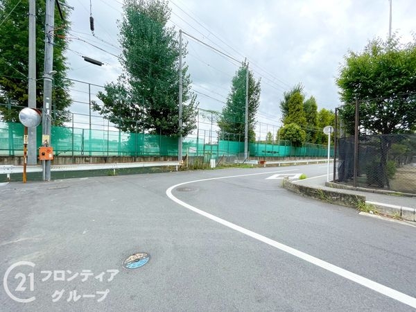 京田辺市河原神谷　新築一戸建て　1期　８号地