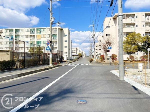 京田辺市河原神谷　新築一戸建て　1期　９号地