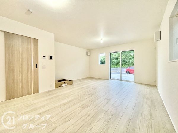 京田辺市三山木南山　新築一戸建て　２３－１期　全７区画　７…