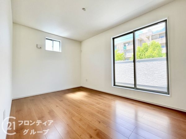 京田辺市河原神谷　新築一戸建て　１期　１号地