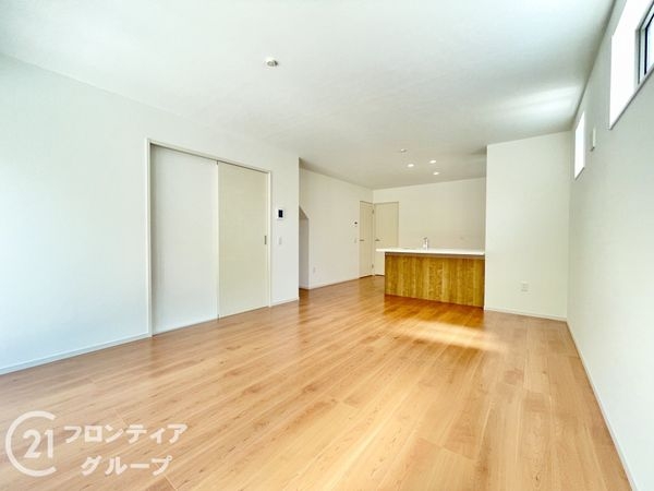 京田辺市河原神谷　新築一戸建て　１期　１号地