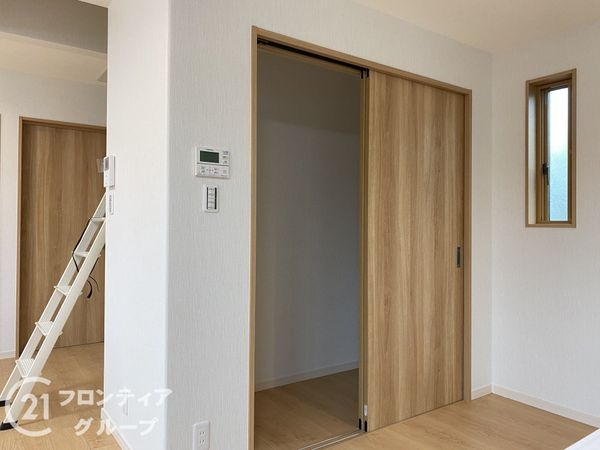 京田辺市三山木越前　新築一戸建て　４号棟
