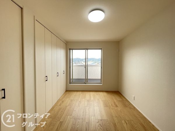 京田辺市草内五反田の中古一戸建て