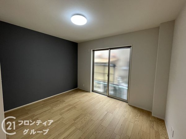 京田辺市草内五反田の中古一戸建て