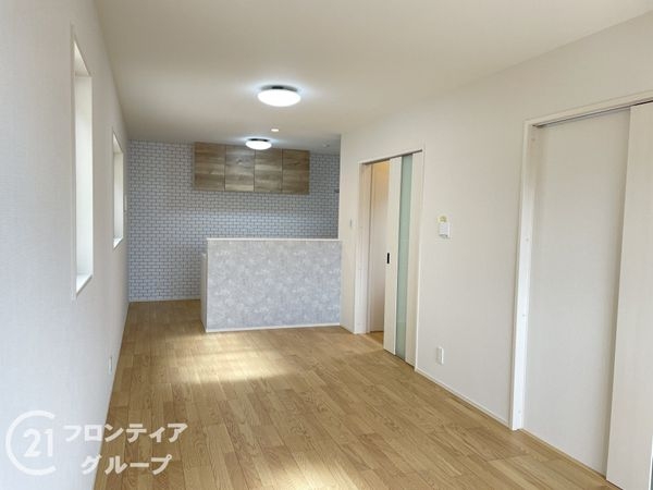 京田辺市草内五反田の中古一戸建て