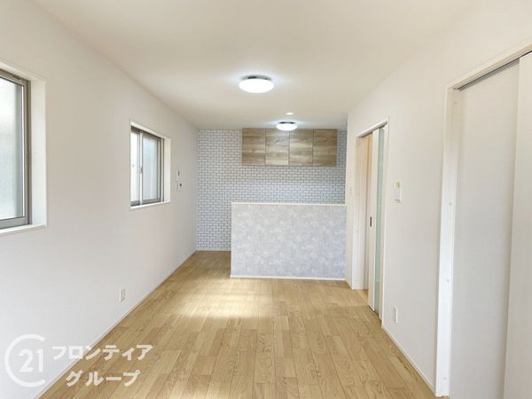 京田辺市草内五反田の中古一戸建て